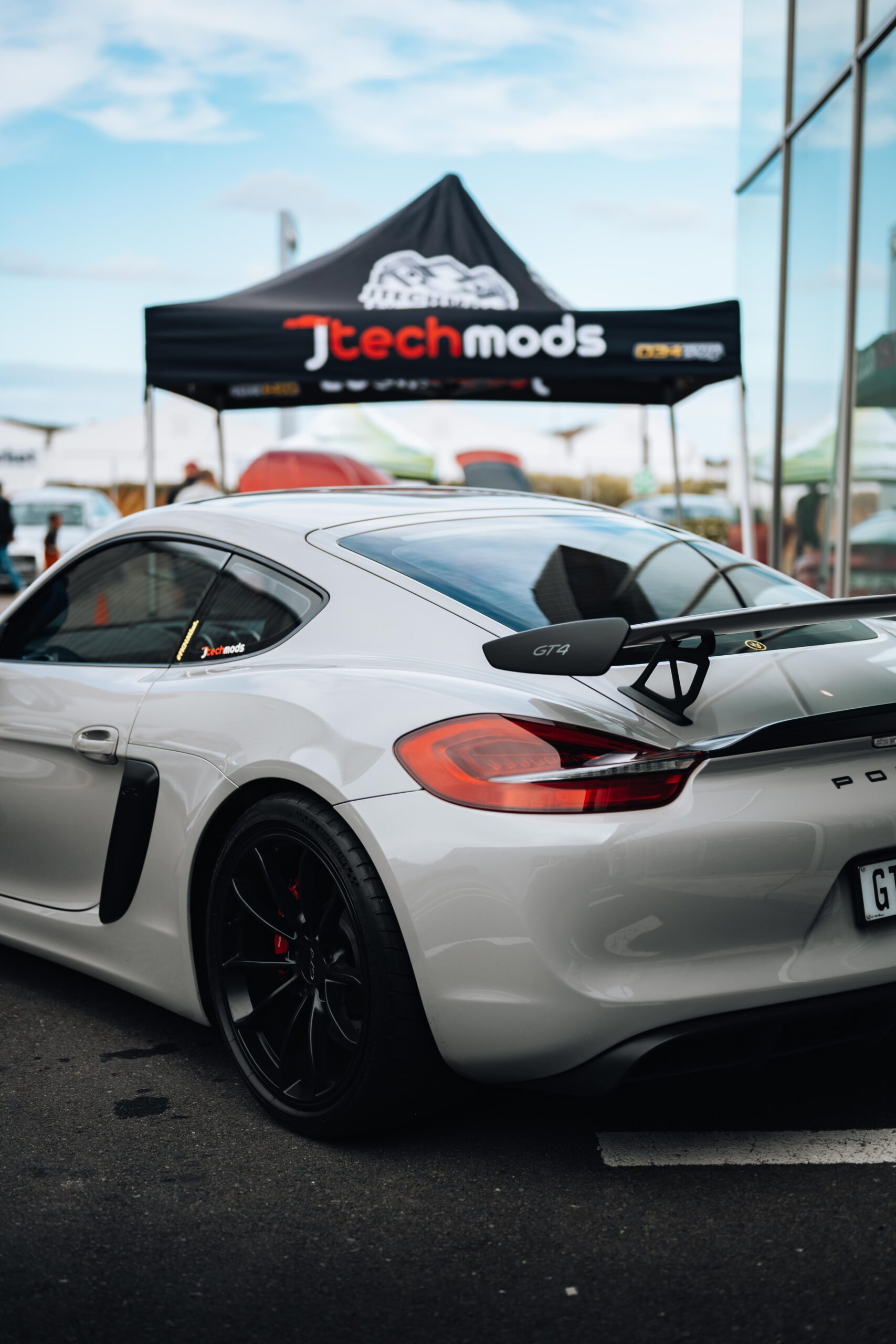 BATTLE OF THE BRANDS | Coffee & Cars | Jtechmods