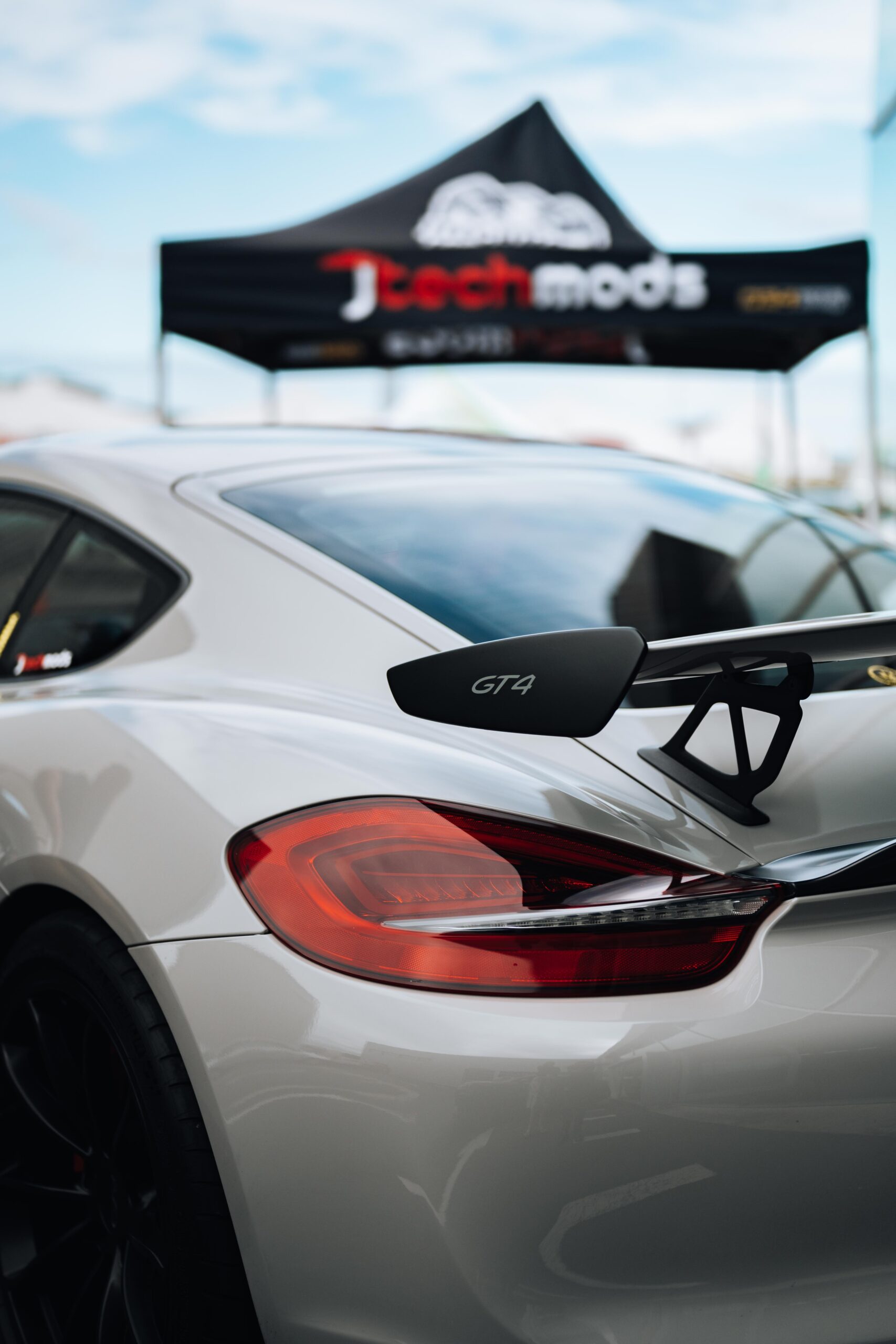 BATTLE OF THE BRANDS | Coffee & Cars | Jtechmods