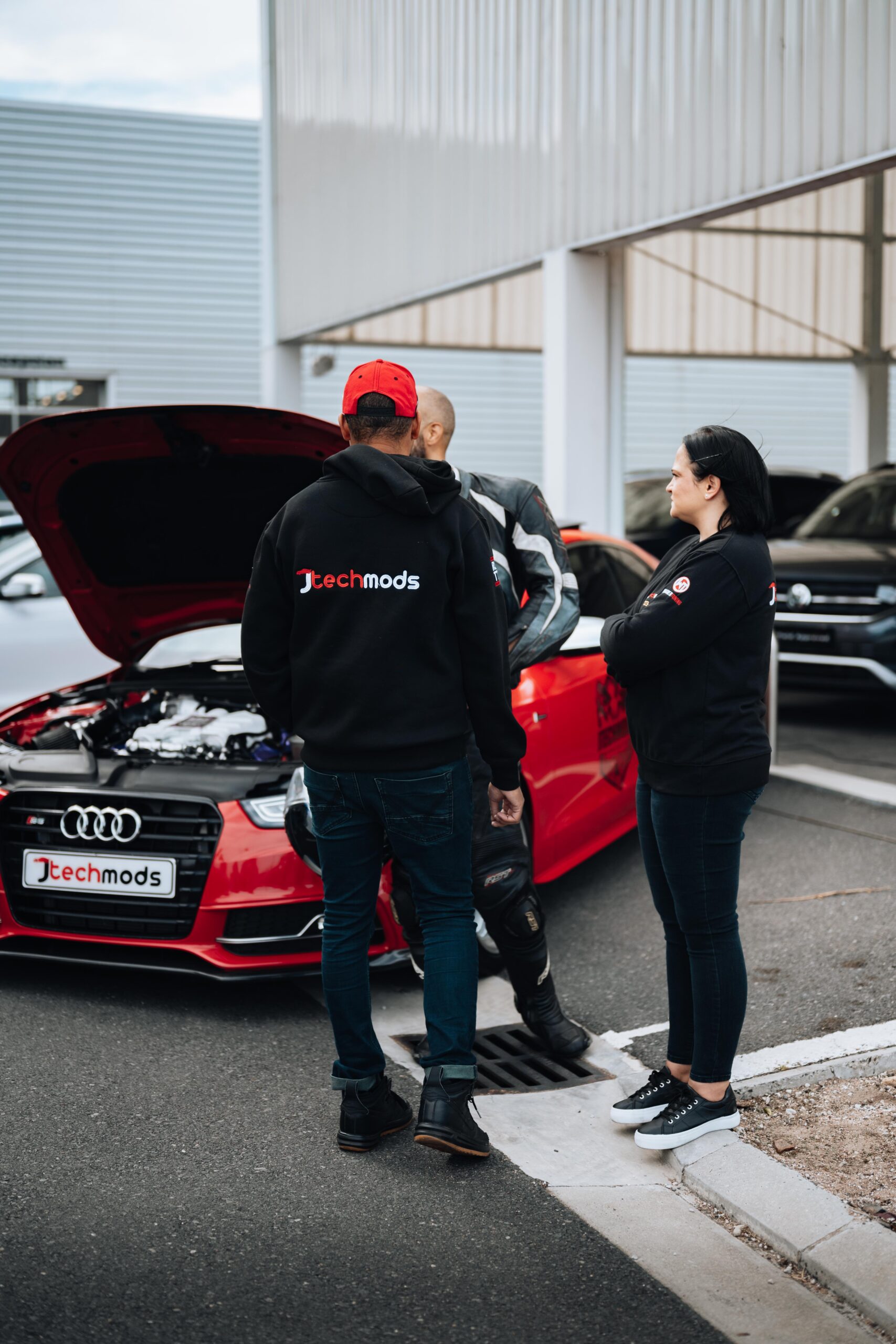 BATTLE OF THE BRANDS | Coffee & Cars | Jtechmods