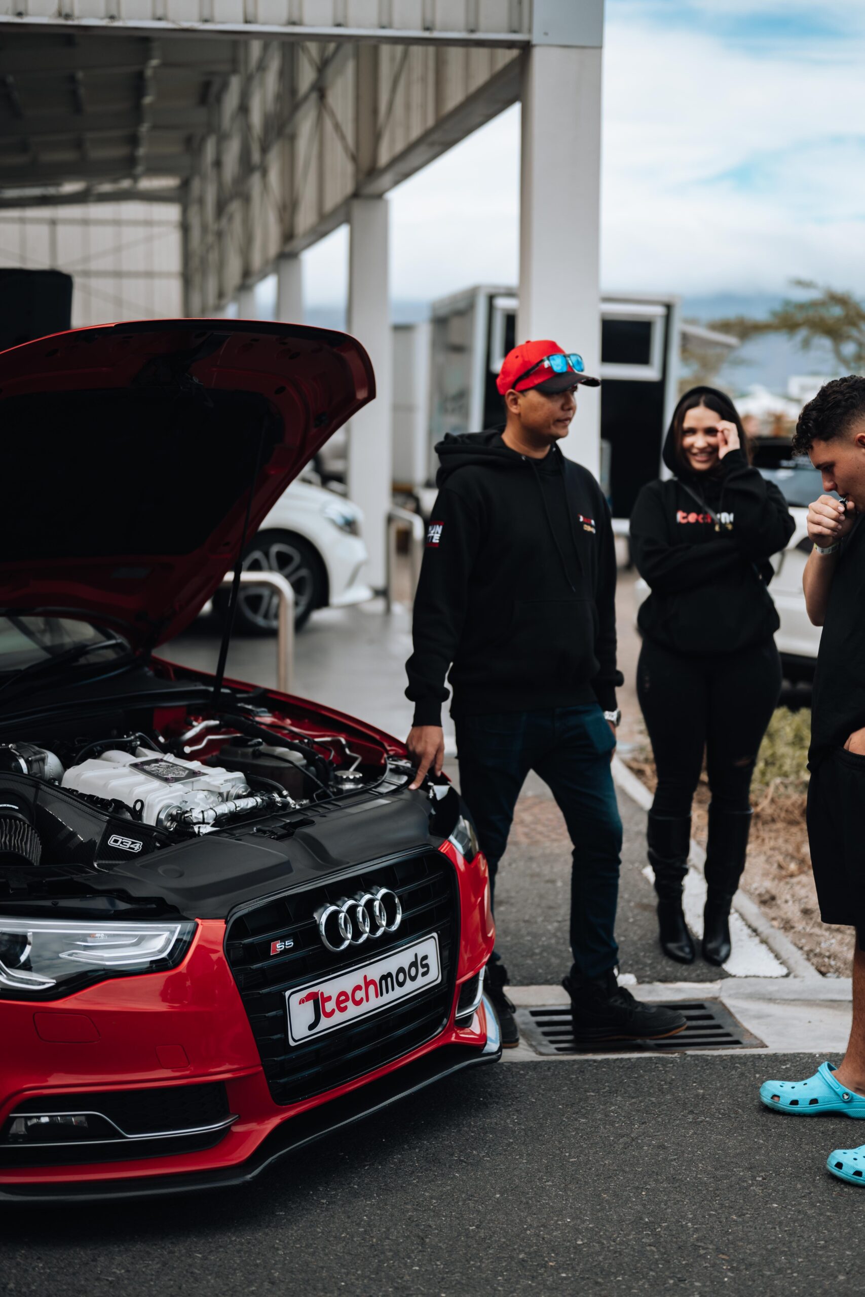 BATTLE OF THE BRANDS | Coffee & Cars | Jtechmods